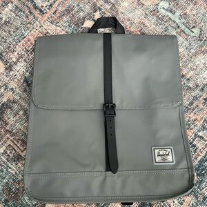 Brand new gray Hershel gargoyle backpack